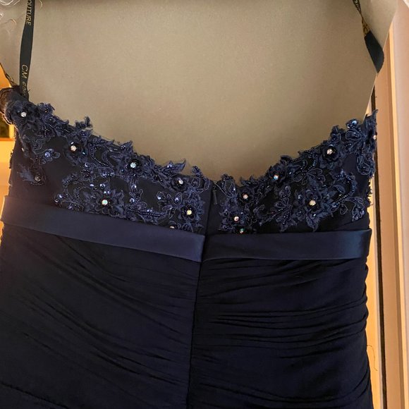 Mother of the Bride: Navy Gown - Picture 4 of 7